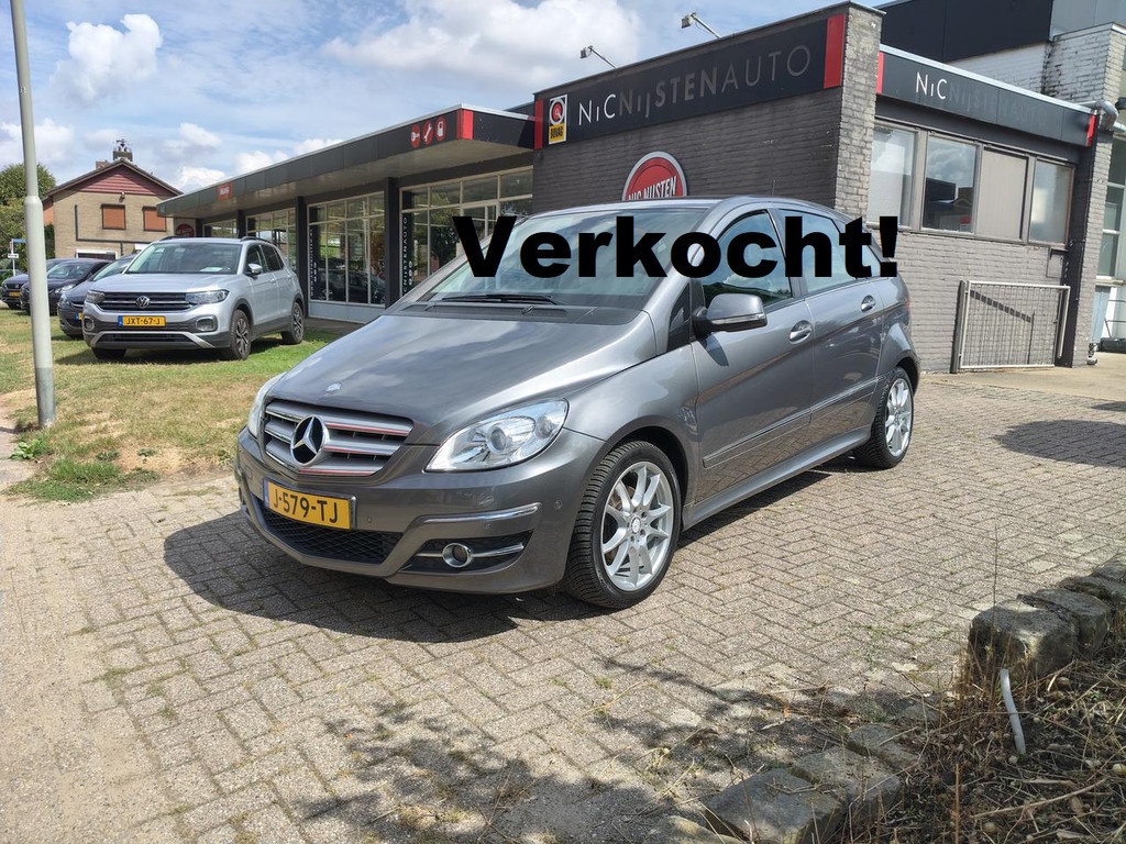 56121476